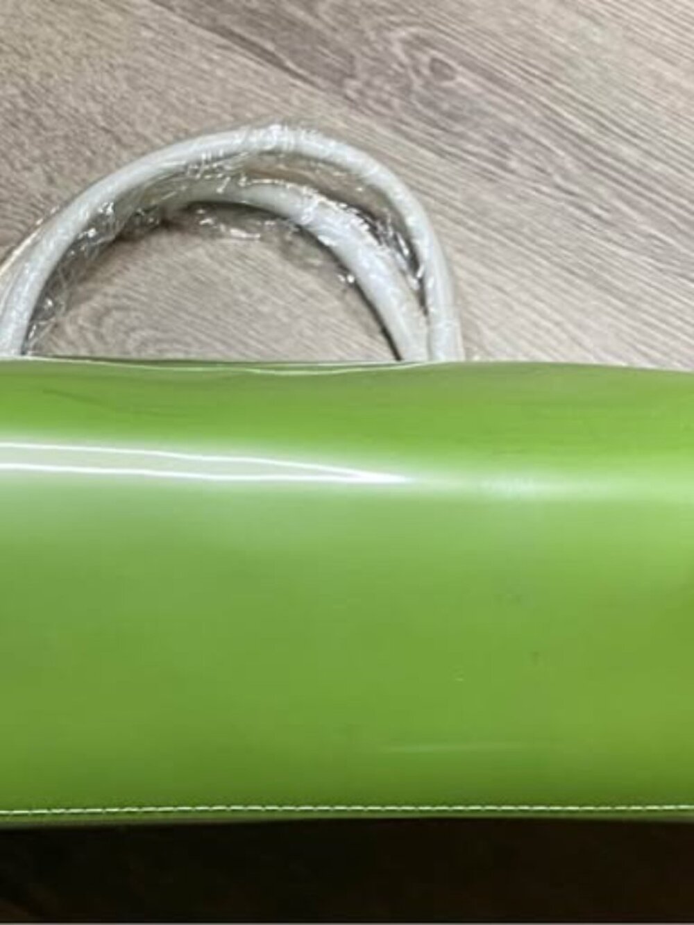 Beijo Cream & Lime Green Patent Leather Shoulder Bag/Handbag - Picture 3 of 5